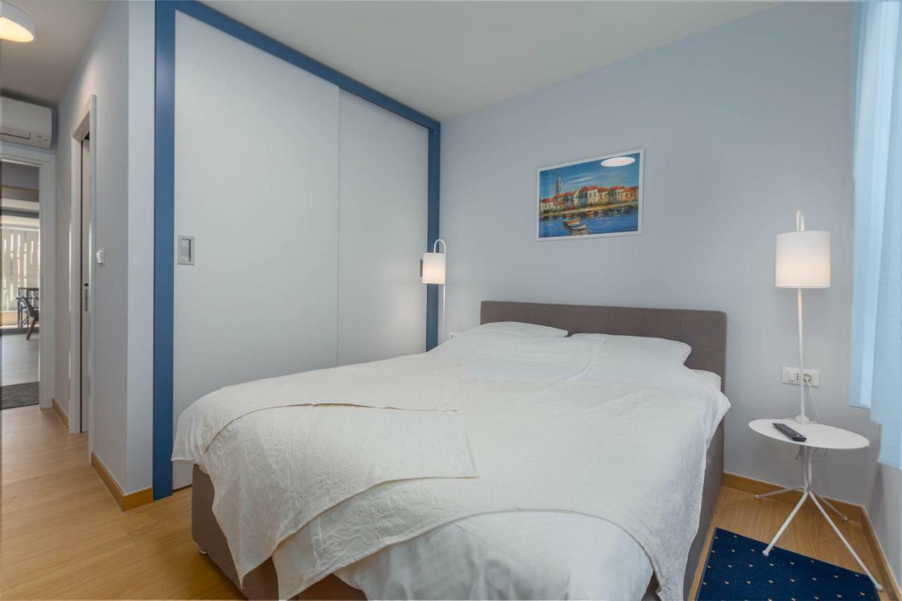 Abalone Apartments 德拉马利 外观 照片